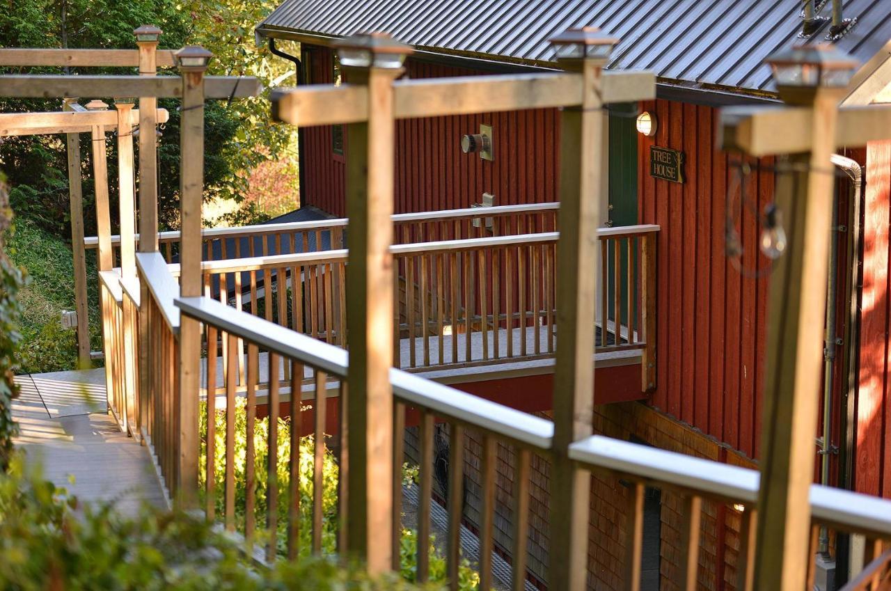 Salishan Tree House Suite Cowichan Bay Exterior foto